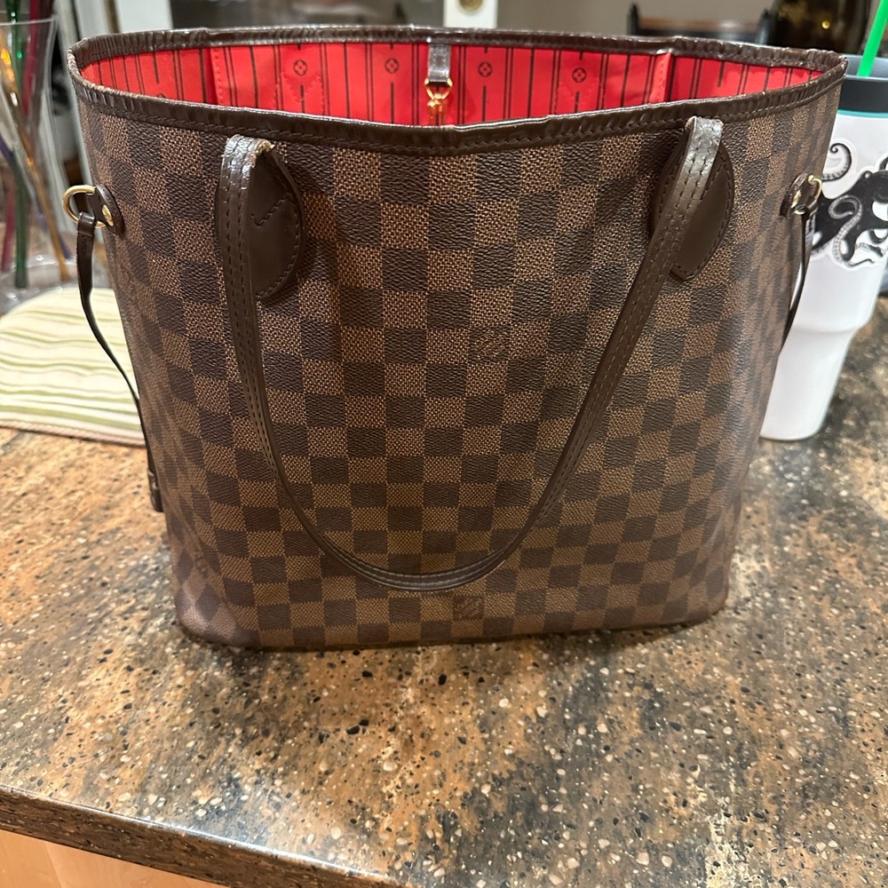 Louis Vuitton Damier Ebene Neverfull MM Tote - Authenticated by LegitGrails